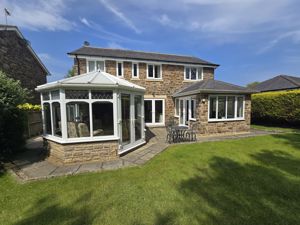 Photo 17- click for photo gallery